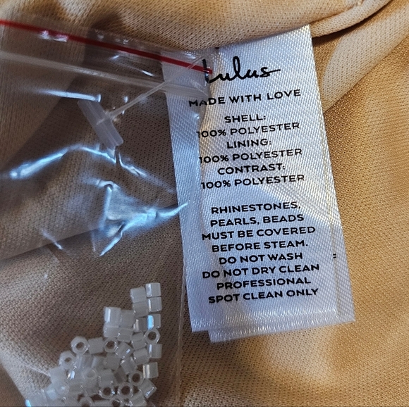 Lulus Promised Love White Beaded Lace Off-Shoulder Mermaid Wedding Dress, Size 4 - Picture 14 of 16